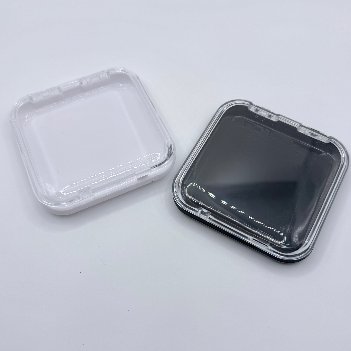 Clamshell Press-On Case