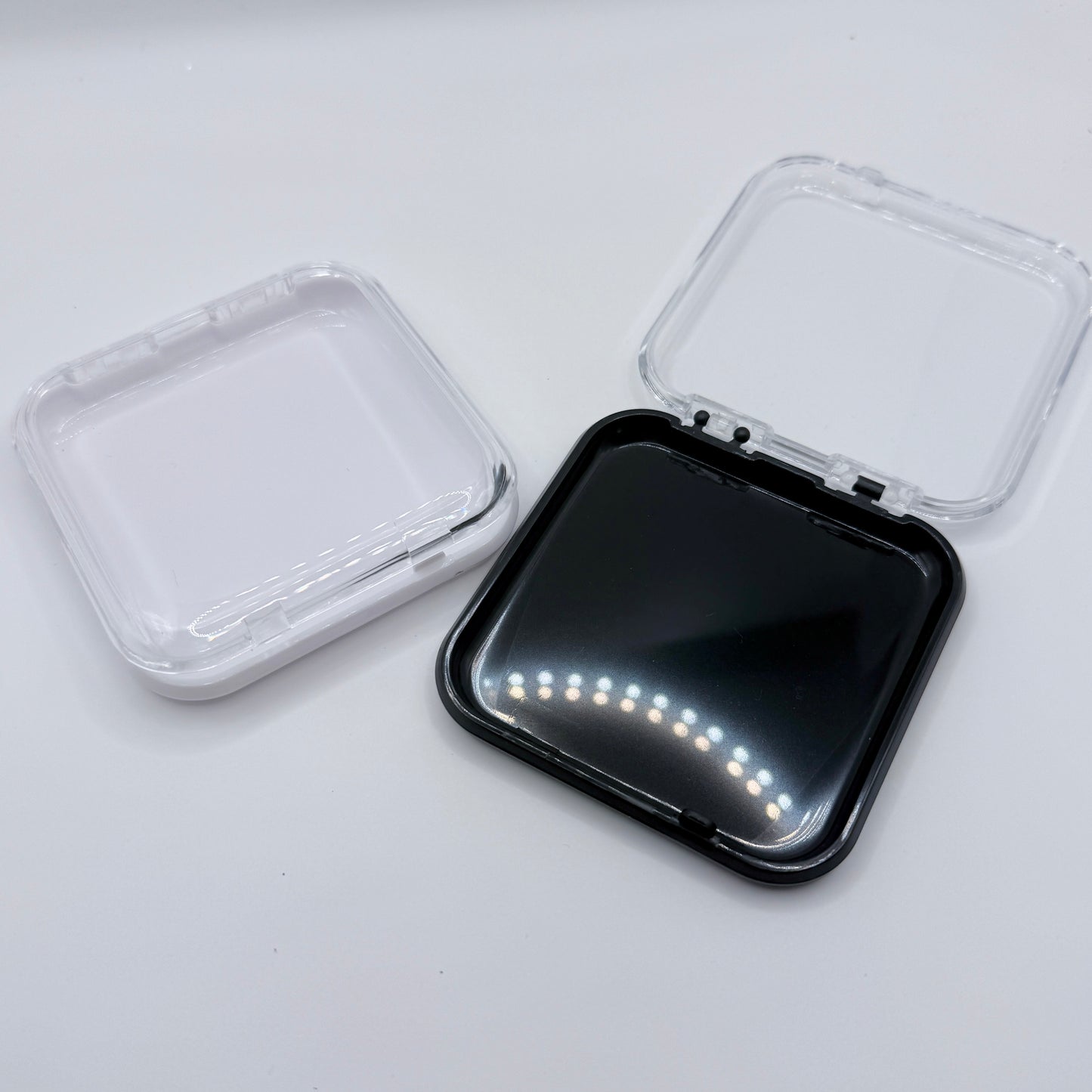 Clamshell Press-On Case