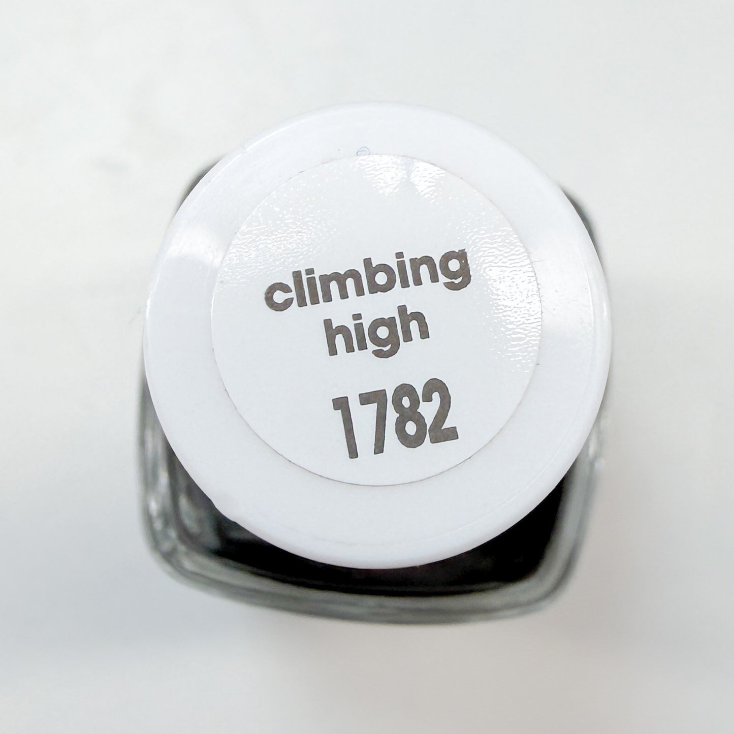 Destash Essie “Climbing High”